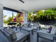 Villa en alquiler en Rio Real, Marbella Este