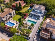 Villa en alquiler en Rio Real, Marbella Este