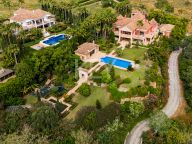 Villa en venta en Los Picos, Marbella Golden Mile