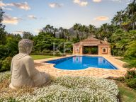 Villa en venta en Los Picos, Marbella Golden Mile