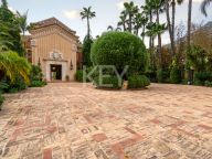 Villa en venta en Los Picos, Marbella Golden Mile