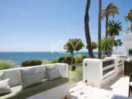 Apartamento en venta en Puente Romano, Marbella Golden Mile