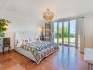 Вилла на продажу в Marbella Hills, Золотая Миля