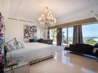 Villa en venta en Marbella Hills, Marbella Golden Mile