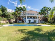 Вилла на продажу в Marbella Hills, Золотая Миля