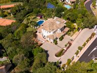 Вилла на продажу в Marbella Hills, Золотая Миля