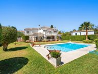 Villa en venta en Casasola, Estepona