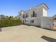 Villa en venta en Casasola, Estepona