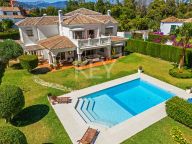 Villa en venta en Casasola, Estepona