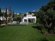 Villa for sale in Paraiso Alto, Benahavis