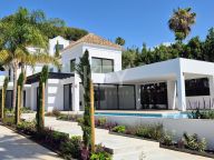 Villa en venta en Paraiso Alto, Benahavis