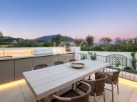 Villa en venta en La Quinta, Benahavis