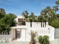 Villa for sale in Marbesa, Marbella East