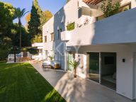 Ground Floor Apartment for sale in Marbella Golden Mile