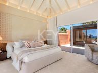 Penthouse for sale in Los Monteros, Marbella East