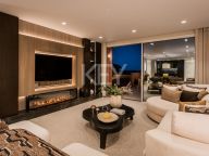 Penthouse for sale in Los Monteros, Marbella East