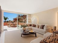 Penthouse for sale in Los Monteros, Marbella East