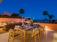 Penthouse for sale in Los Monteros, Marbella East