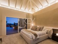 Penthouse for sale in Los Monteros, Marbella East