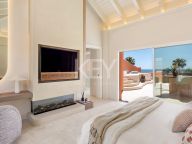 Penthouse for sale in Los Monteros, Marbella East