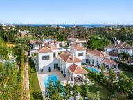 Villa en venta en Nueva Andalucia