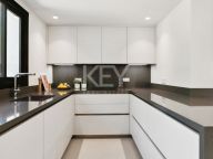 Villa for sale in Nueva Andalucia