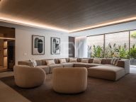 Villa for sale in Paraiso Alto, Benahavis