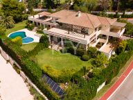 Villa for sale in Sierra Blanca, Marbella Golden Mile