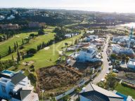 Parcela en venta en Los Flamingos Golf, Benahavis