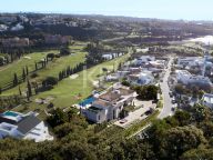 Parcela en venta en Los Flamingos Golf, Benahavis