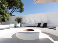 Villa for sale in El Rosario, Marbella East