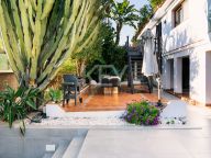Villa for sale in La Campana, Nueva Andalucia