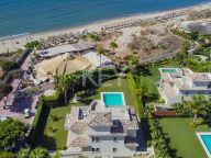 Villa en venta en Marbella Este