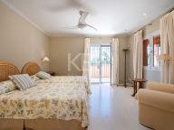 Villa en venta en Casablanca, Marbella Golden Mile