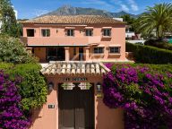 Villa en venta en Casablanca, Marbella Golden Mile