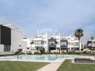 Town House for sale in Estepona