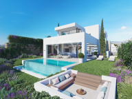 Villa for sale in Estepona Golf, Estepona