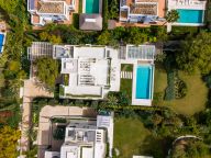 Villa for sale in Altos Reales, Marbella Golden Mile