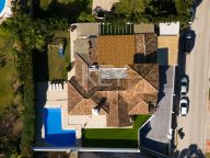 Villa en venta en Bel Air, Estepona