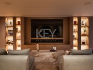 Villa for sale in Aloha Gardens, Nueva Andalucia