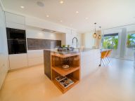 Duplex Penthouse for sale in Puente Romano, Marbella Golden Mile