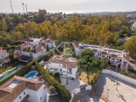 Villa for sale in Marbella Country Club, Nueva Andalucia