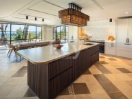 Villa for sale in Las Lomas de Marbella, Marbella Golden Mile