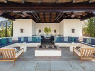 Villa for sale in Las Lomas de Marbella, Marbella Golden Mile