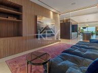 Вилла на продажу в El Herrojo, Бенахавис