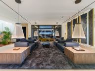 Вилла на продажу в El Herrojo, Бенахавис