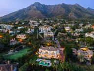 Villa for sale in Marbella Golden Mile