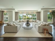 Villa for sale in Marbella Golden Mile