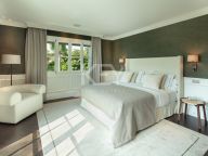 Villa for sale in Marbella Golden Mile