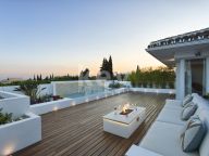 Villa for sale in Nagüeles, Marbella Golden Mile